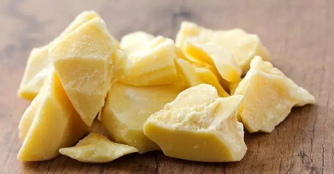 Эквивалент масла какао Profat (CBE) — куски светло-жёлтого жира